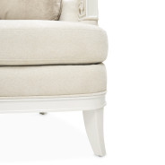 Sofa Light Champagne La Marisia Collection By Michael Amini 9089815-TRQUL-124