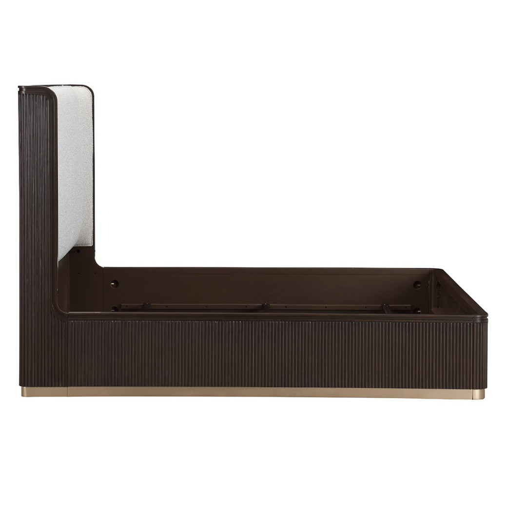 Queen Bed West Kensington Collection By Michael Amini 9096014EK3-417
