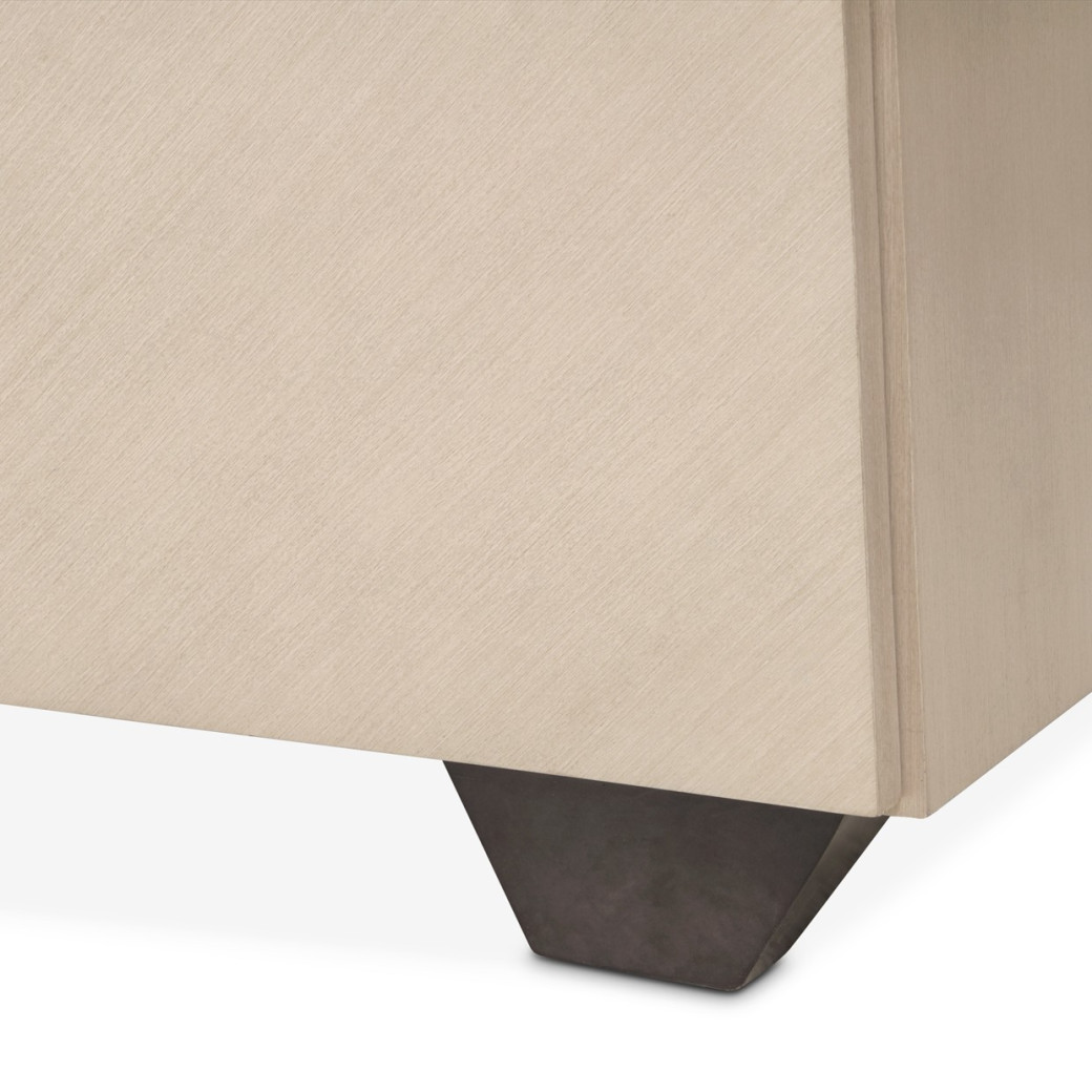 Nightstand Fantosini Silver Mist Collection by Michael Amini. 9091040-823