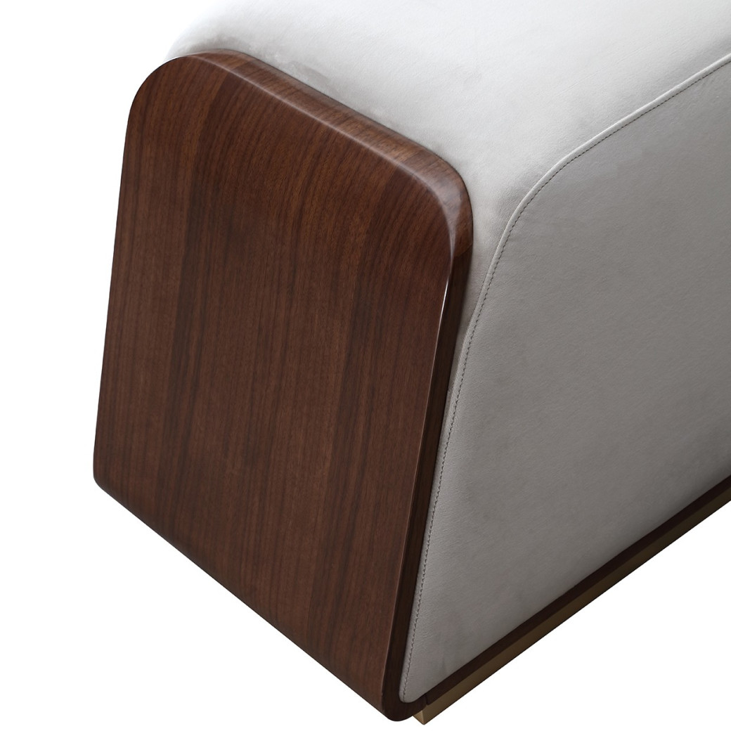 Accent Bench Walnut Finish Houston By Michael Amini 9095904-416