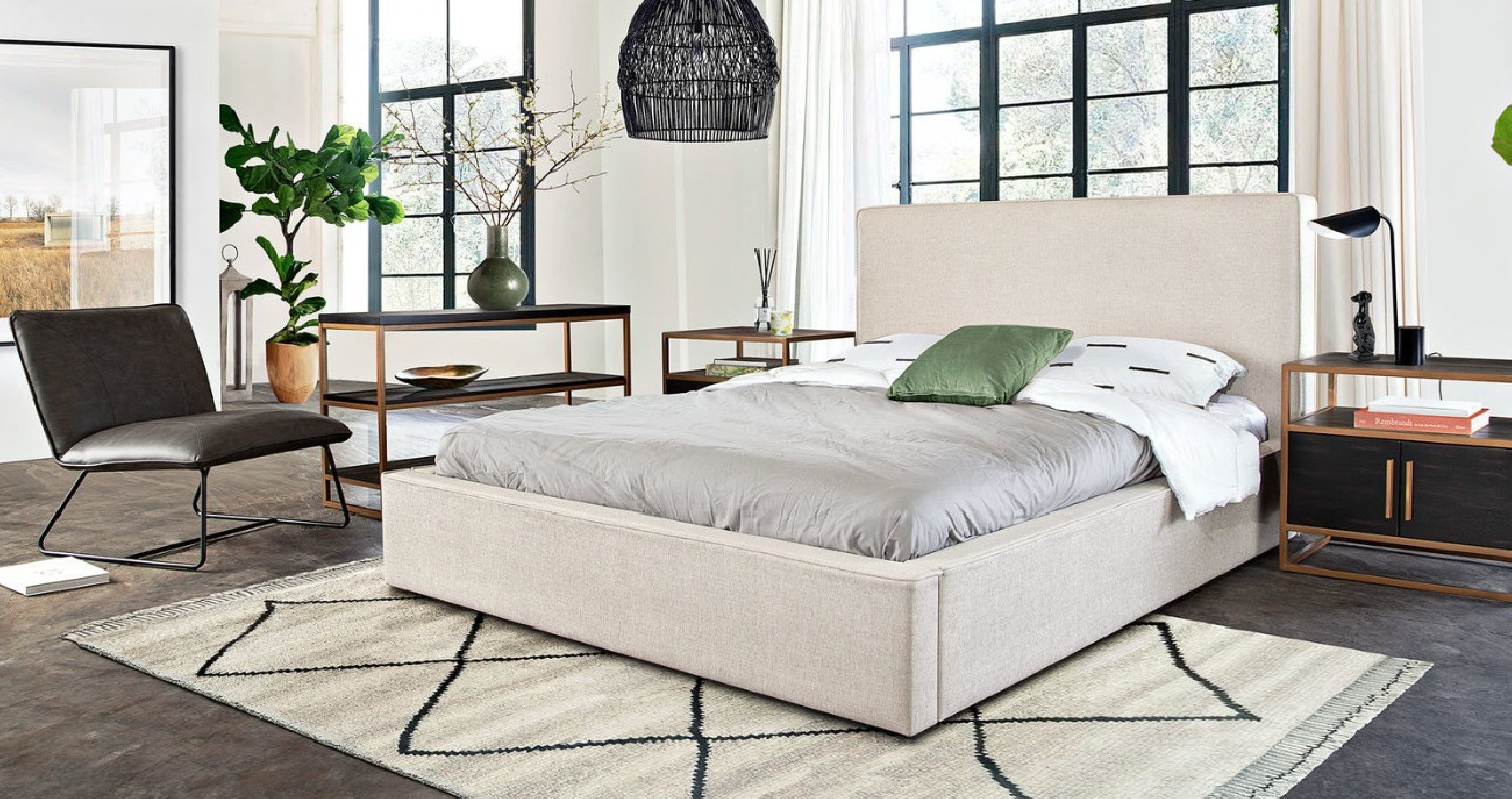 Cloud Sand Fabric Queen Bed By Diamond Sofa