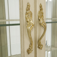 Curio Platine De Royale Champagne Collection By Michael Amini