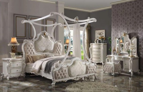 28207EK Canopy Bed Vintage...