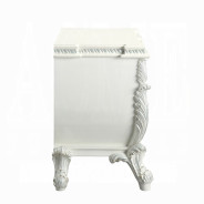 BD 00671 Lavish Classic Beige PU & Antique White Finish Bedroom Vanaheim Collection  By Acme Furniture