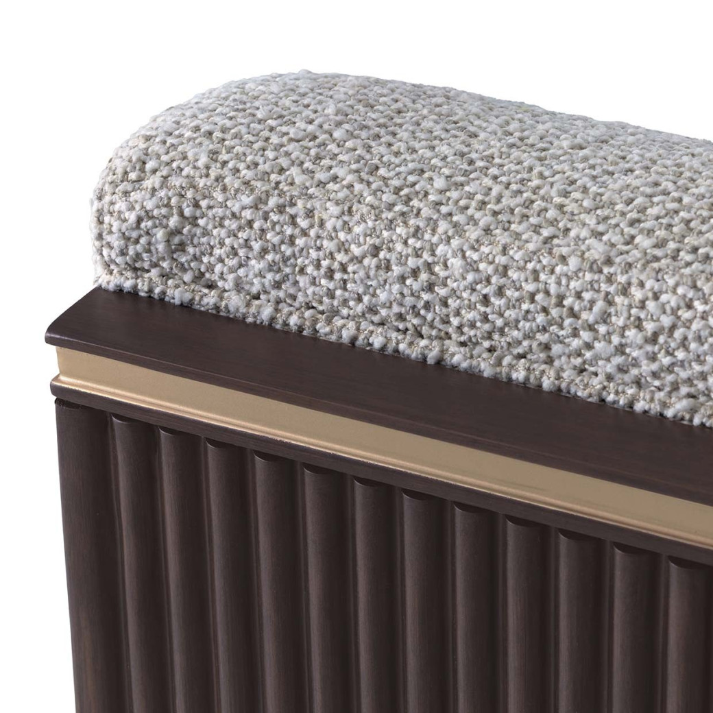 Loveseat Medium Espresso West Kensington By Michael Amini 9096825-BUFF-417