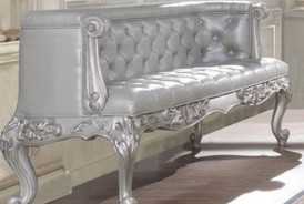 BD 00688 Lavish Classic Valkyrie Bench By Acme Furniture