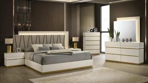 Stanley  5PC Queen Bedroom...