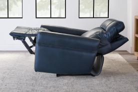 Bradford-Steamboat Marine Power Zero Gravity Recliner By Parker-House Furniture