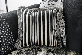 2PC Sofa & Loveseat Traditional Style Black By Furniture of America SM6432