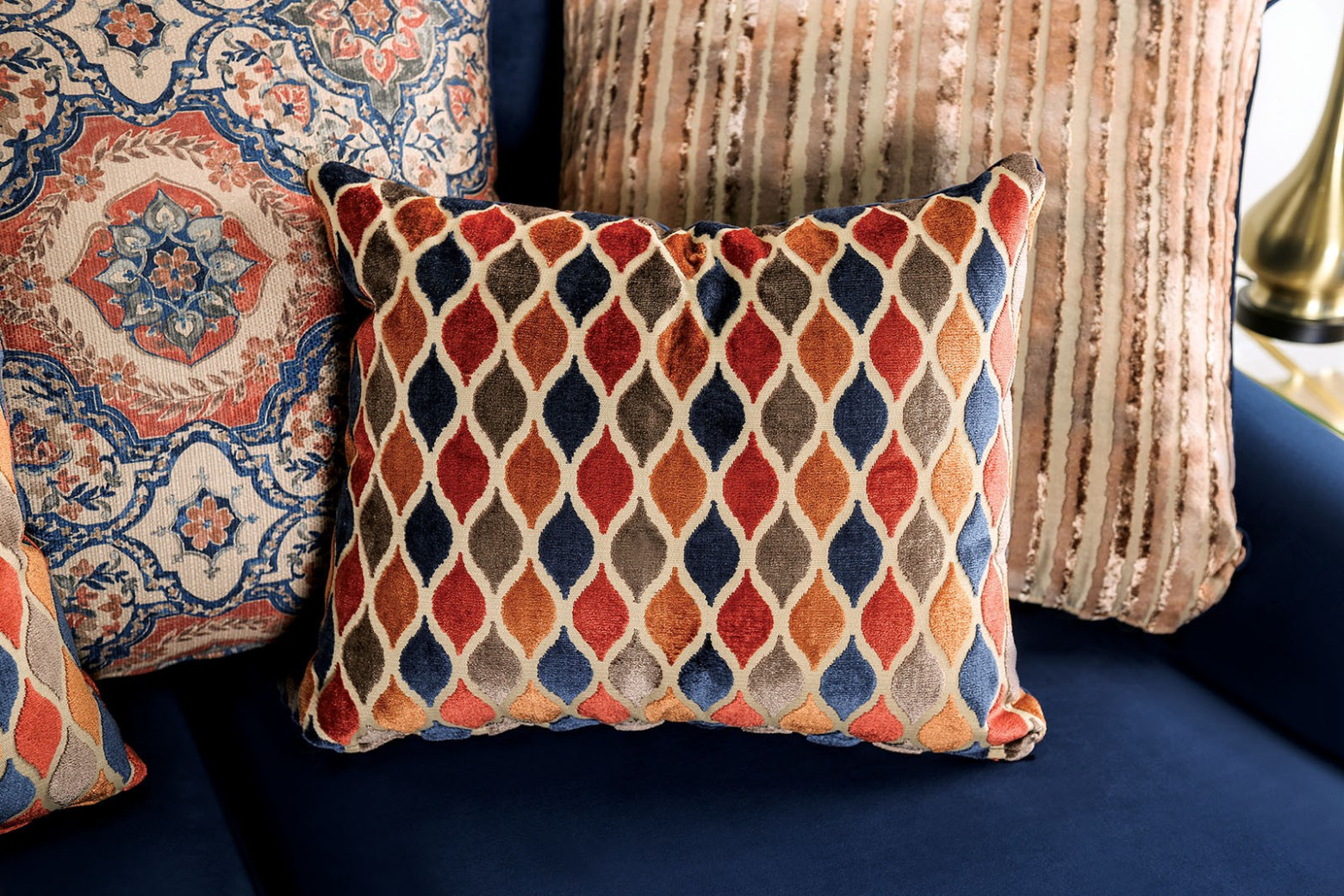 SM2210 Transitional Style Sofa & Loveseat Blue Sisseton Collection By Furniture of America