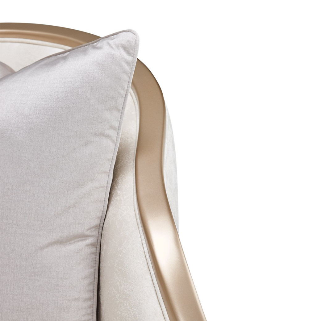 Chair and Half Chardonnay Malibu Crest By Michael Amini. 9007838-CLDWH-822