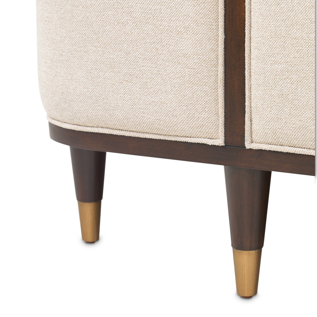 Camellia Field Upholstered Queen Bed - Warm Pecan By Michael Amini N9090000QN3-400