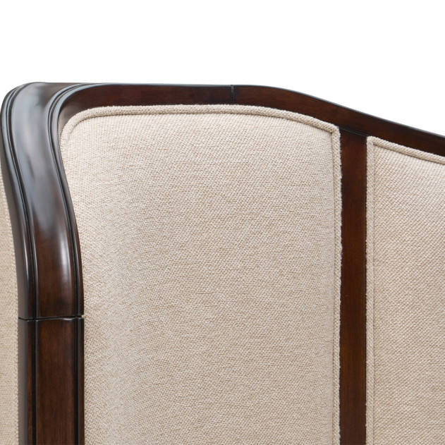 Camellia Field Upholstered Queen Bed - Warm Pecan By Michael Amini N9090000QN3-400