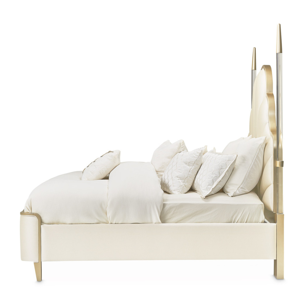 Queen Poster Bed Chardonnay Finish malibu crest finish By Michael Amini N9007100QN4PT-822