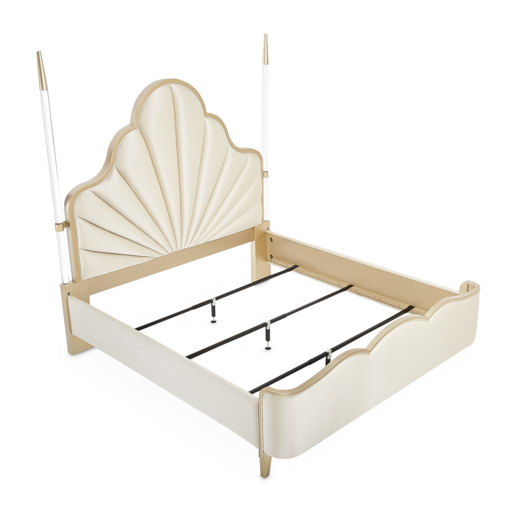 Queen Poster Bed Chardonnay Finish malibu crest finish By Michael Amini N9007100QN4PT-822