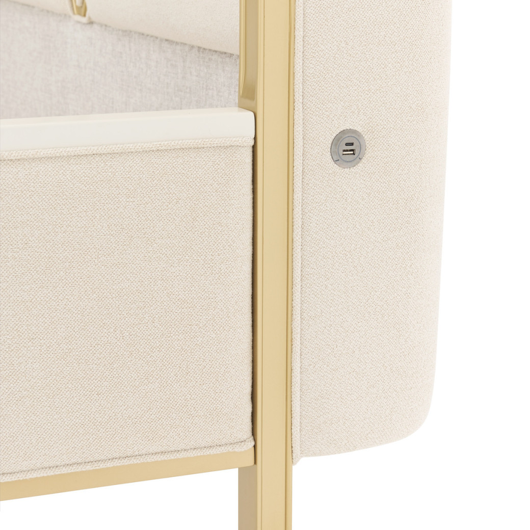 Queen Bed Light Champagne Finish Scotts square Collection by Michael Amini 9097000QN3-124