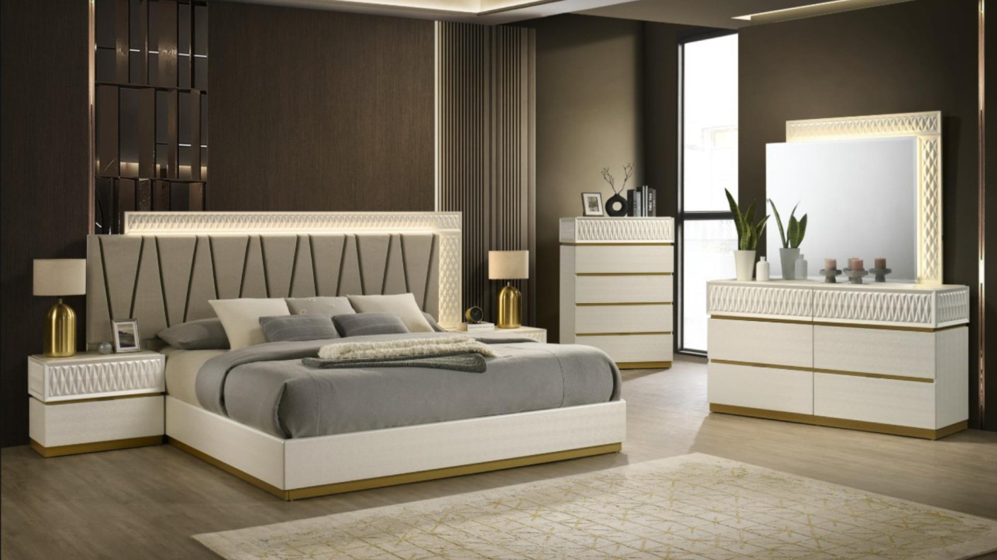 Stanley  5PC Queen Bedroom Set Contemporary Style Champagne Finish by Galaxy Home Furnishings