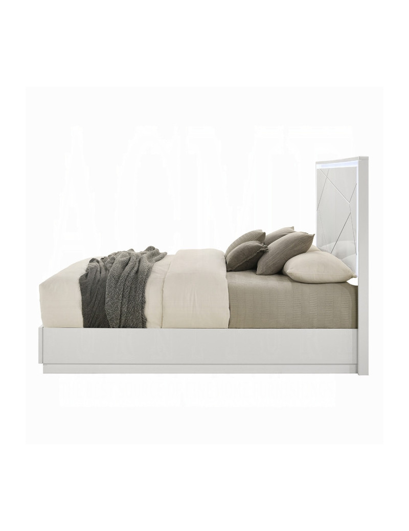 BD05882Q 5Pc Queen Bedroom Set White & Silver High Gloss Transitional Style Esther Collection By Acme Furniture