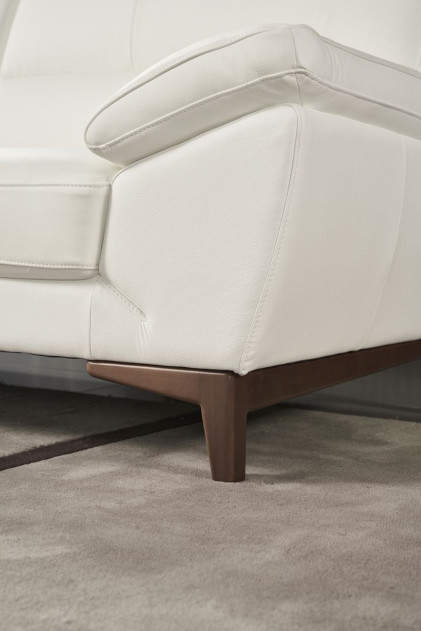 EK080 White Italian Leather Sofa & Loveseat Contemporary Style by American Eagle Furniture