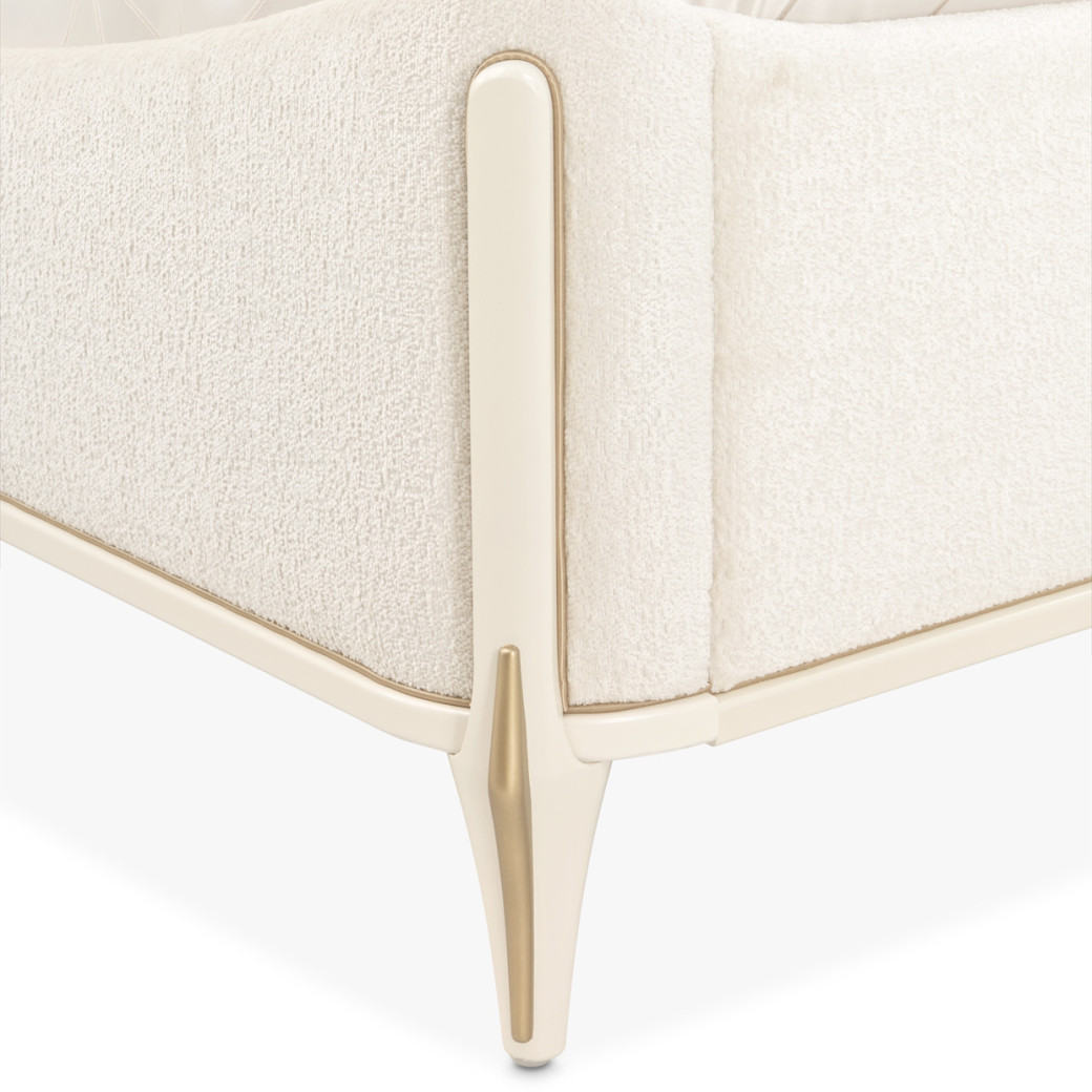 Queen Bed Creamy Pearl Finish La Terraza Collection By Michael Amini 9092000QN3-112